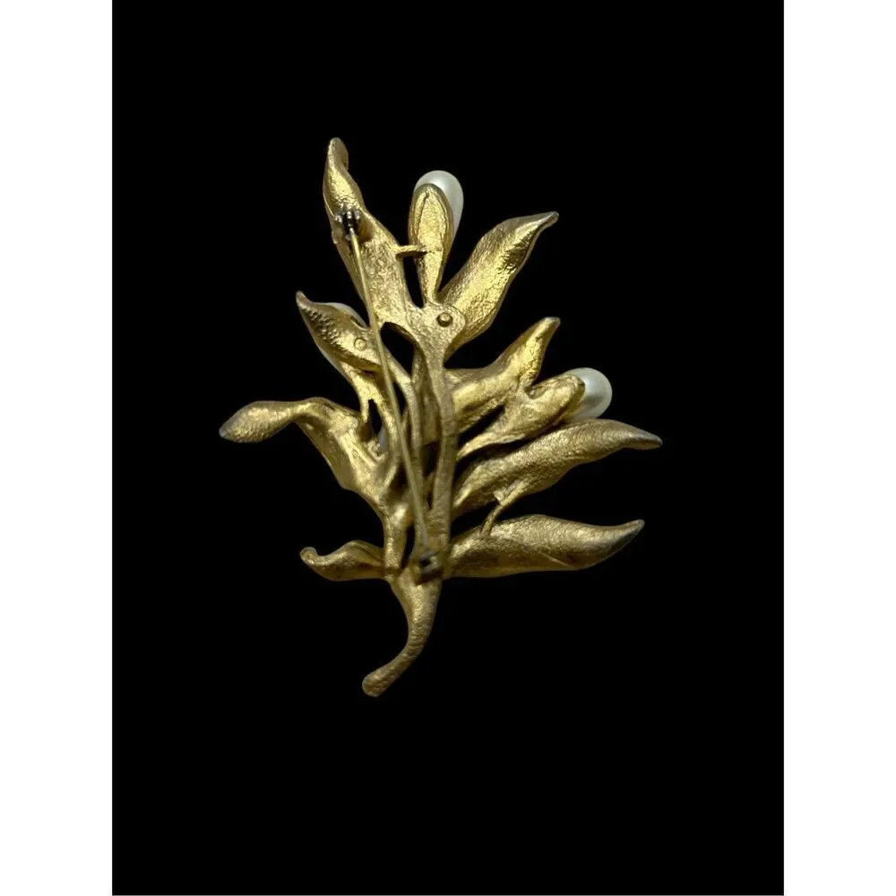 Arthur Pepper Mid-Century Faux Pearl Leaf Brooch Elegant 45 “nature luxe”